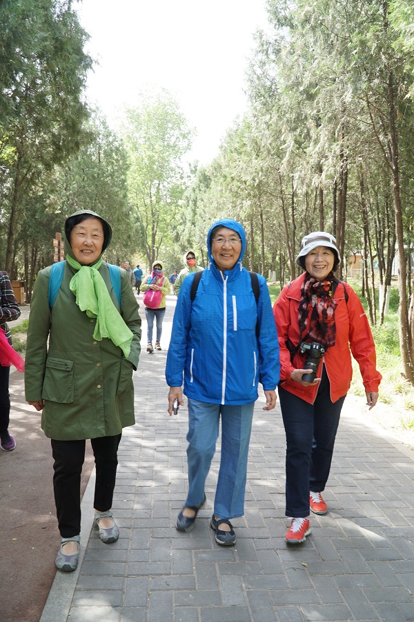 2017-5月离退休人员春游