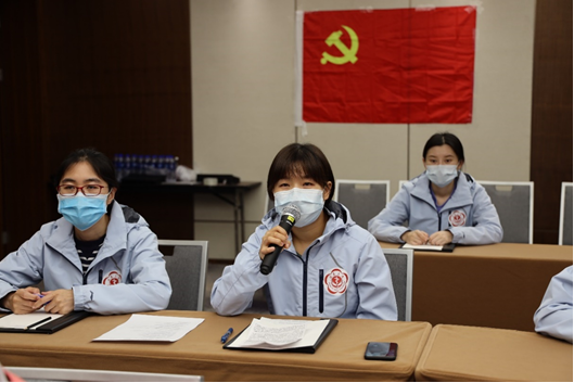 奉献青春力量·绽放绚丽之花