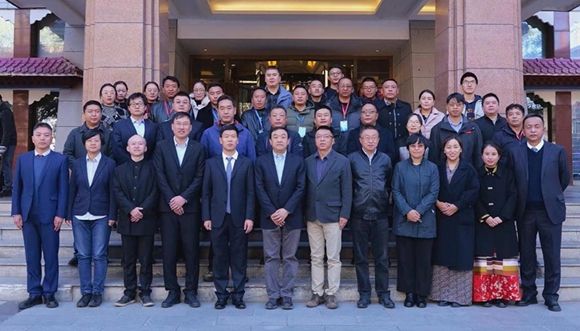 我们在西藏自治区人民医院“看图说话”