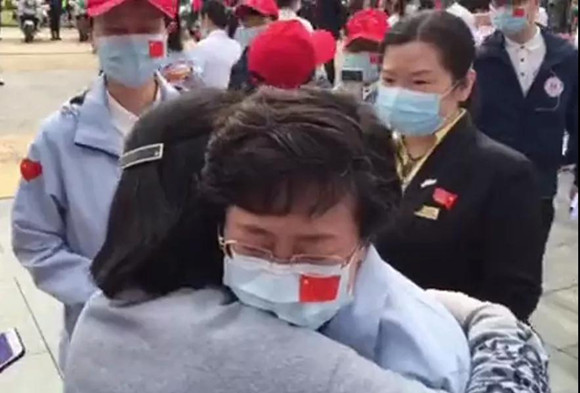 北医三院137人国家援鄂抗疫医疗队回家了