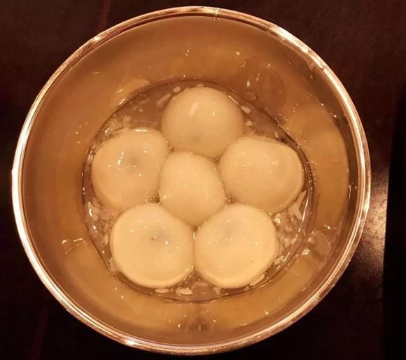 北医三院援鄂医疗队元宵节夜正式独立接管新病区