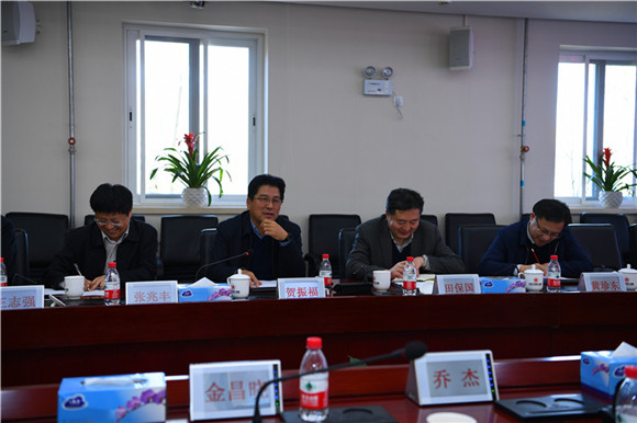 科技部纪检组副组长贺振福一行来我院调研国家妇产疾病临床医学研究中心建设情况