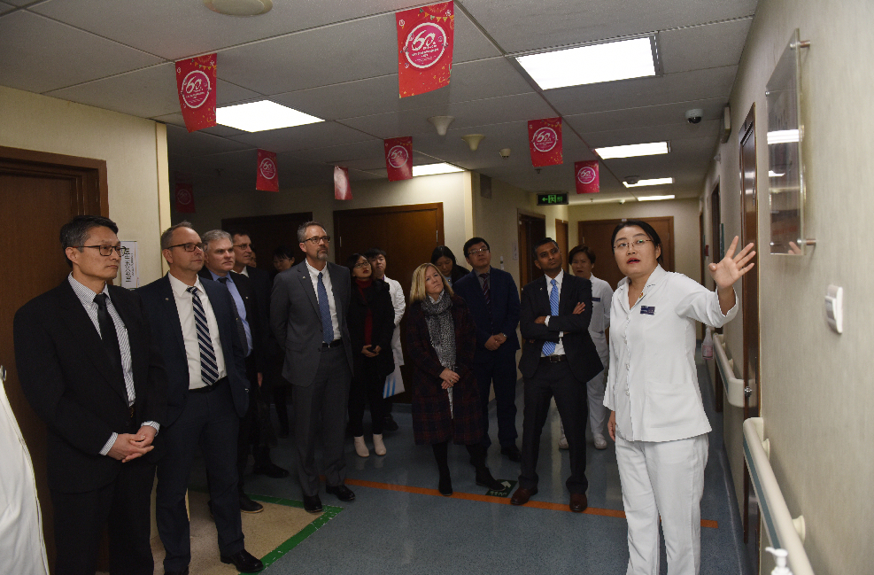 梅奥医学中心代表团来访我院