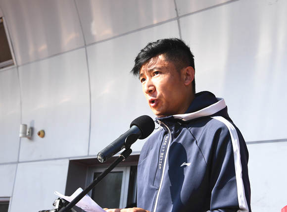 为祖国喝彩 为三院加油—我院举行第38届运动会