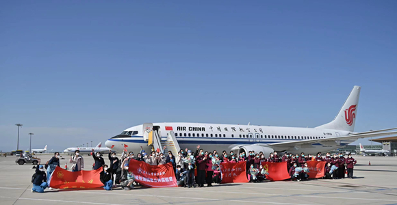 北京大学第三医院援吉核酸检测国家医疗队凯旋