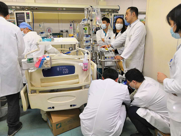 急诊科等多科合作成功救治一名严重脓毒症休克合并心源性休克患者