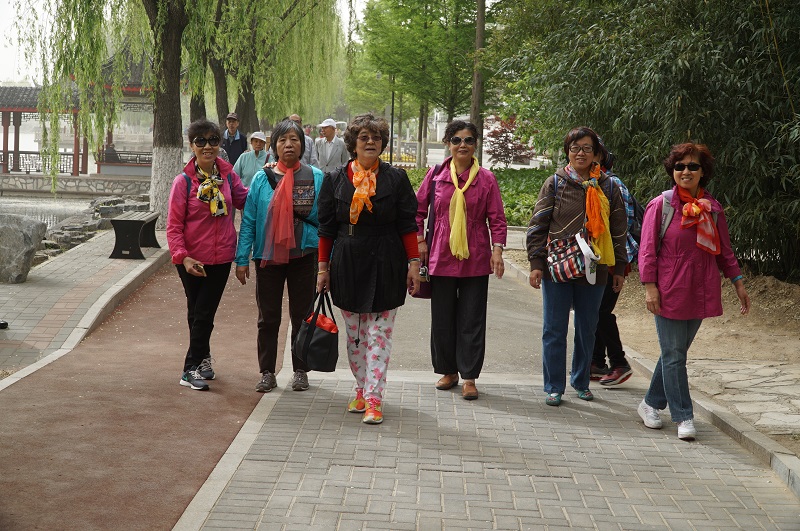 2017-5月离退休人员春游