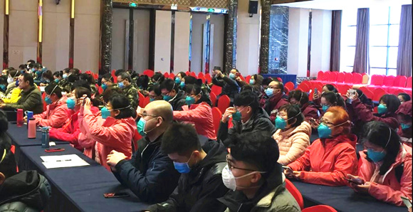 北医三院医疗队在武汉 首日：实地考察、感控培训......临时党支部收到8份入党申请书，他们这样说