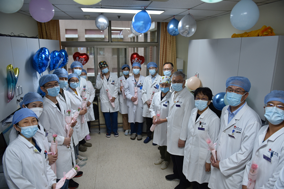 致敬医者 感恩有你 北京大学第三医院庆祝第四个“中国医师节”