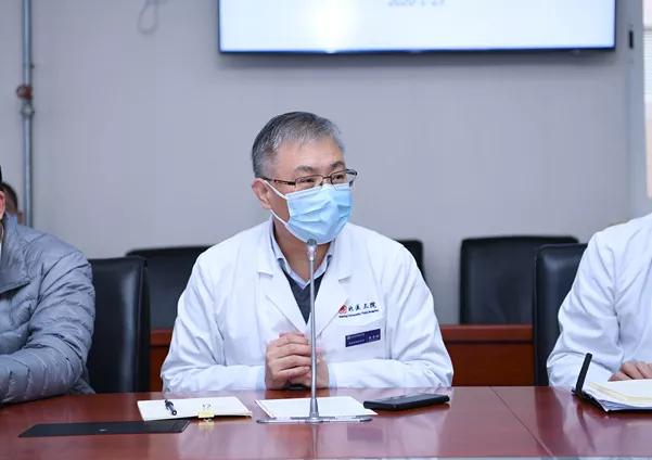 快讯｜目的地：武汉！北医三院20人应急医疗队出征