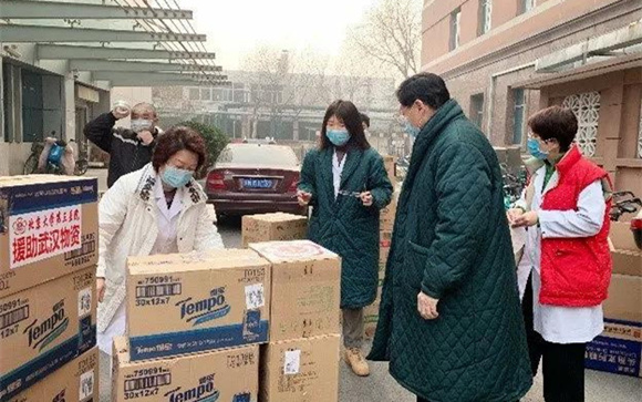 北医三院工会组织开展庆“三?八”系列活动