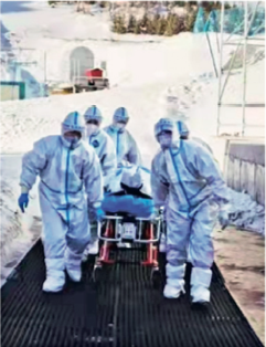 两地三赛区五团队 | 我们是中国首批滑雪医生