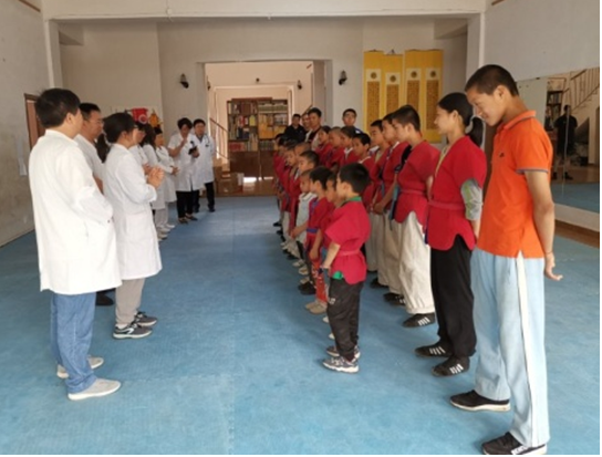 第二门诊部开展义诊活动