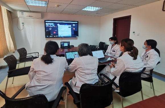 2021提高抗微生物药物认识周 北医三院在行动