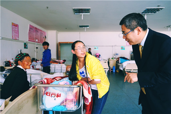 付卫副院长到拉萨慰问“组团式”援藏医疗队队员