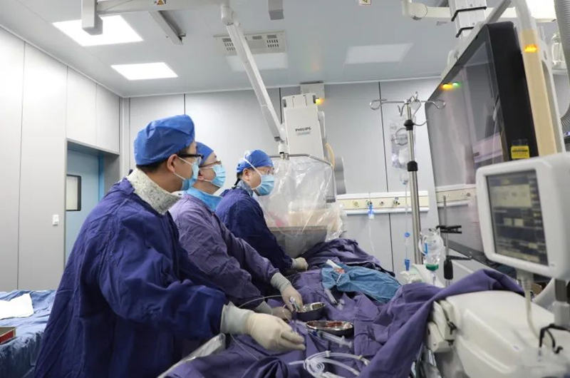 跨越1600公里,3名患儿重获“心”生