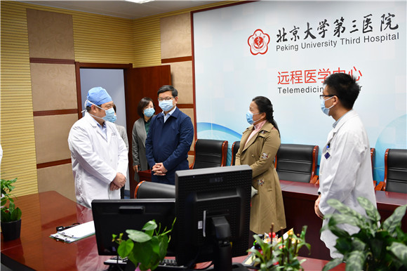 南昌市政府副市长龙国英一行来院参观交流