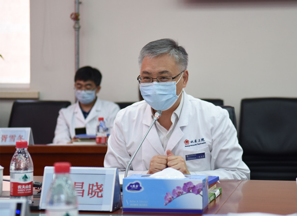 海淀区领导来院慰问援鄂抗疫医疗队队员