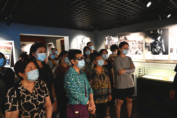 团委联合关工委开展“老少同行跟党走”主题系列团日活动暨团干部培训