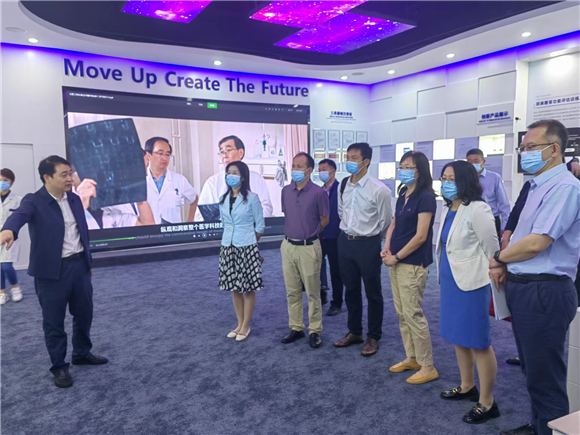 北京市人大督导工作组来我院创新转化中心考察调研