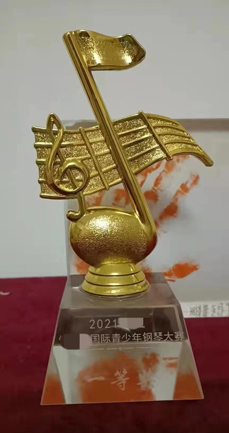 医院人间：这世界，她曾看过