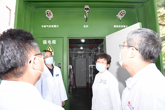 国庆、中秋前夕我院院领导行政查房