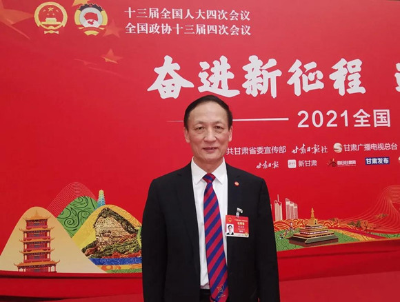 北医三院全国人大代表刘忠军 全国政协委员陈仲强建言献策