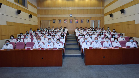 教育处举办2019级临床八年制医学生入院欢迎仪式及培训