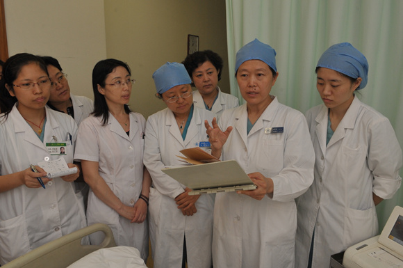 我院赵扬玉和韩劲松医师团队分获“第三届妇幼健康科学技术奖”一等奖和二等奖