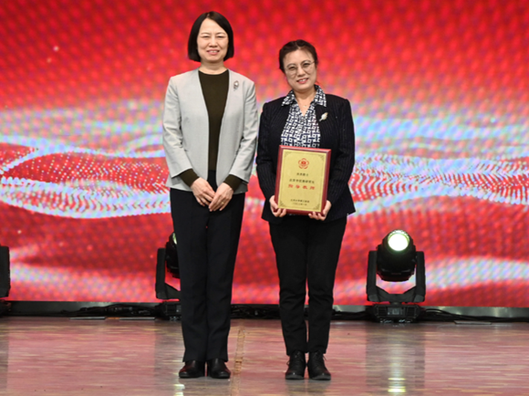 踔厉奋发开新局,勇毅前行谱新篇 北医三院召开2022年度总结表彰大会