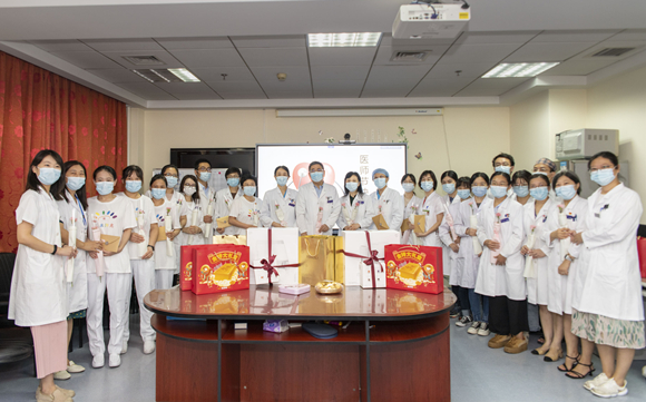 致敬医者 感恩有你 北京大学第三医院庆祝第四个“中国医师节”