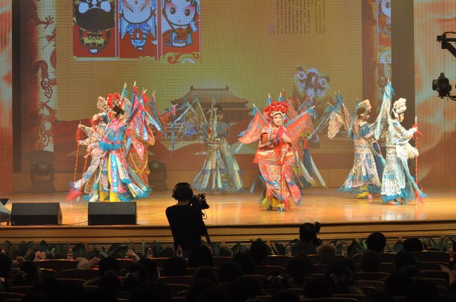 2011北医三院春晚——《旗开得胜》