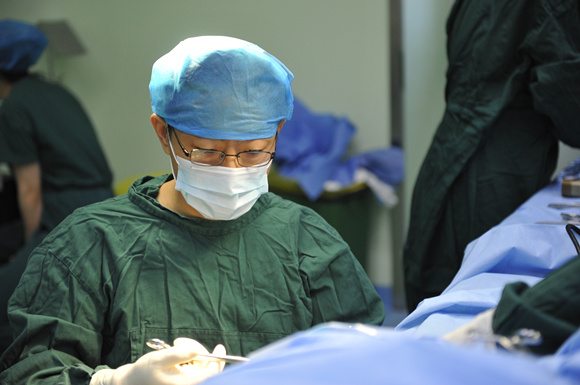 北医三院崇礼院区成功开展首例关节镜微创外科手术