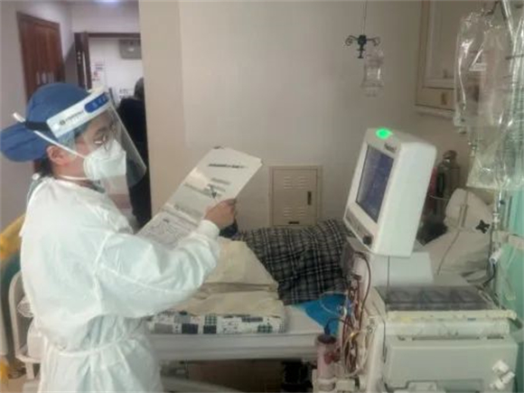 北医三院“三米阳光”温暖重症病房