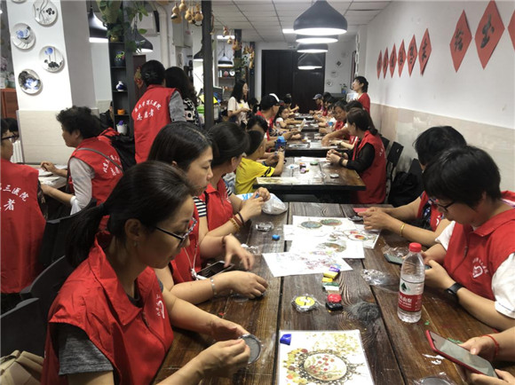 医院服务管理办公室举办活动庆祝社会志愿者服务队成立四周年