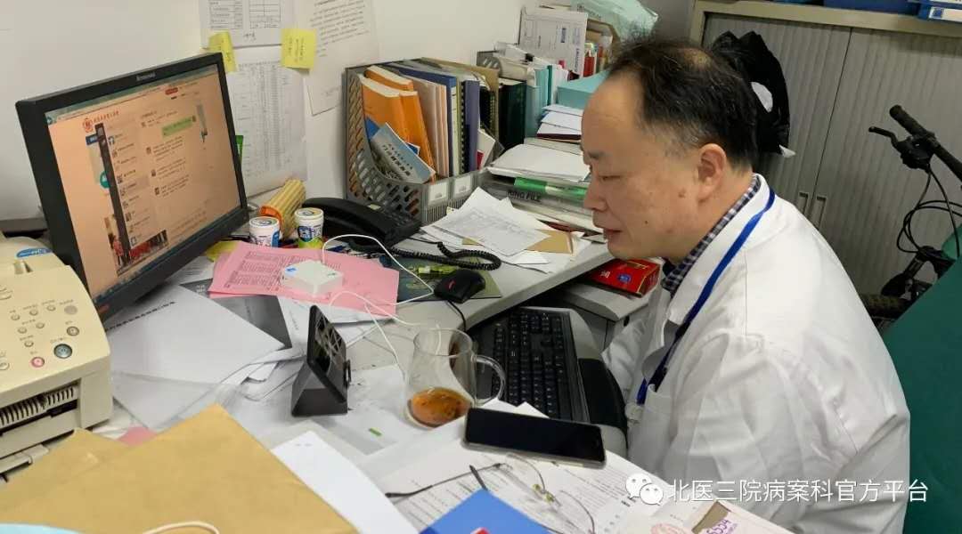 云党课|把初心落在行动上,把使命担在肩膀上