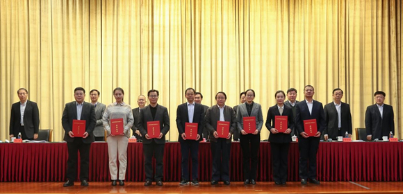 姜辉教授获得2021年全国“全民科学素质工作先进个人”荣誉称号