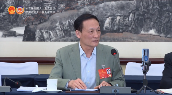 北医三院全国人大代表刘忠军、全国政协委员陈仲强建言献策