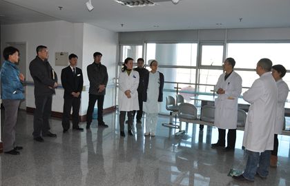 2016年春节党校院区核心组成员慰问员工