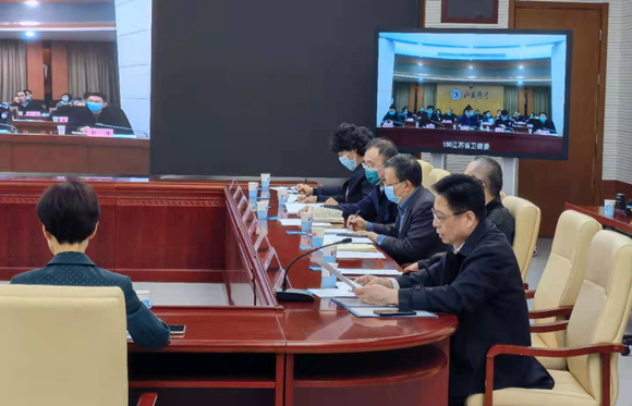 李树强副院长受邀在国家卫健委会同公安部召开的会议上进行经验交流