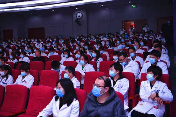 我院邀请高解春教授作“学科建设与发展”专题报告