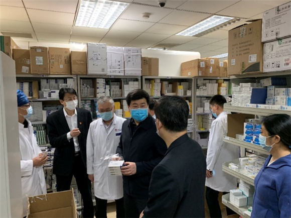 海淀区领导来院调研第二批国家药品集中采购和使用情况