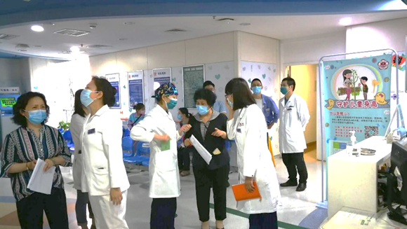 北京市儿科质控中心专家组到我院检查儿科发热门诊专项工作