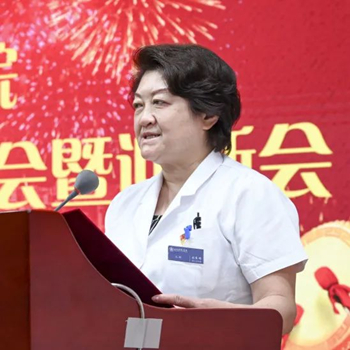 北医三院举行2022年教师节总结表彰大会暨迎新会