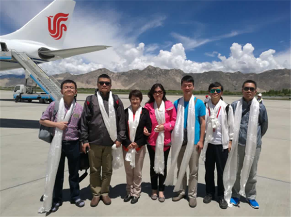 我院召开第二批医疗人才“组团式”援藏工作总结表彰大会