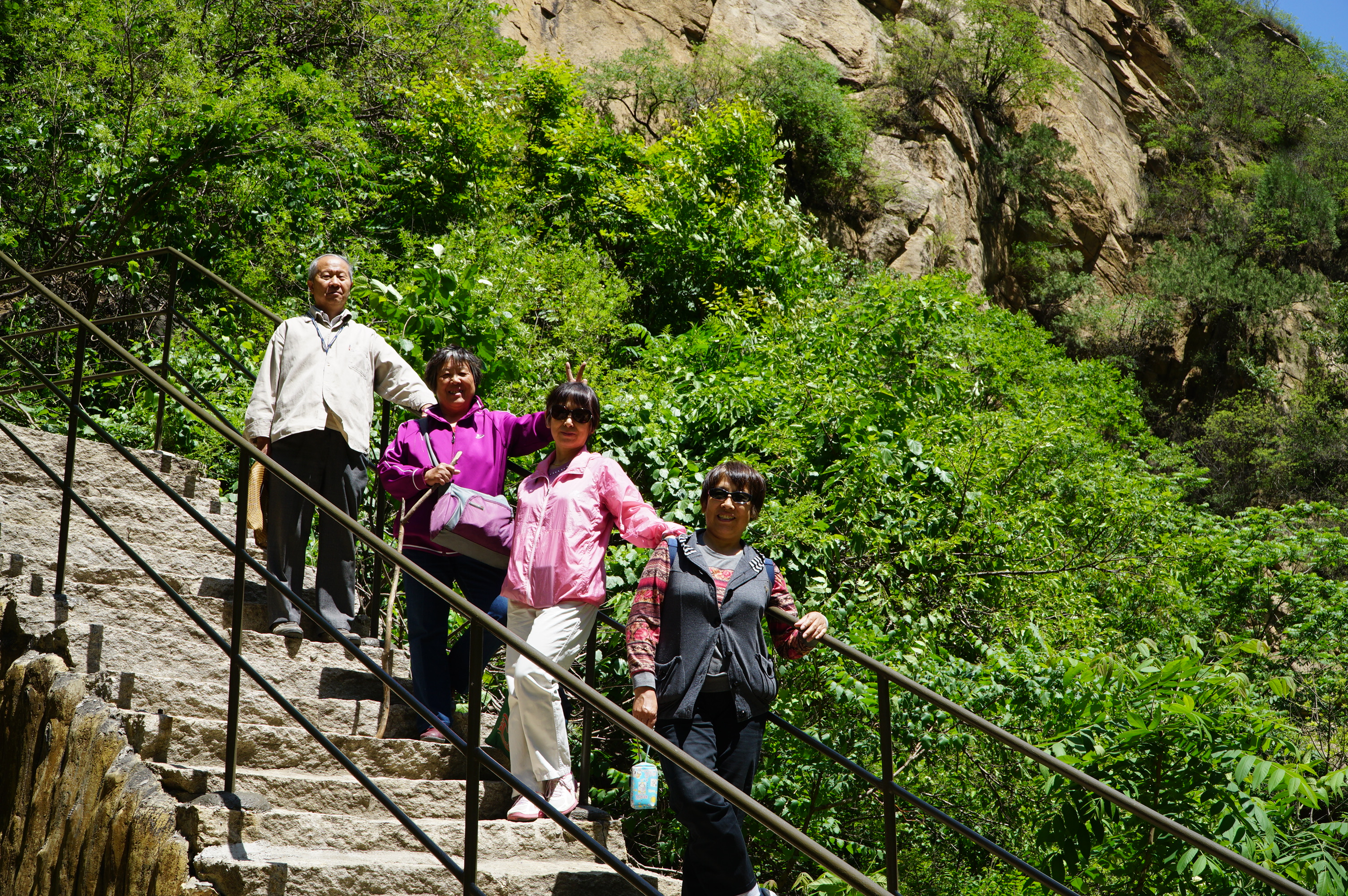 我们是快乐健康的三院人