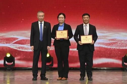 踔厉奋发开新局,勇毅前行谱新篇 北医三院召开2022年度总结表彰大会