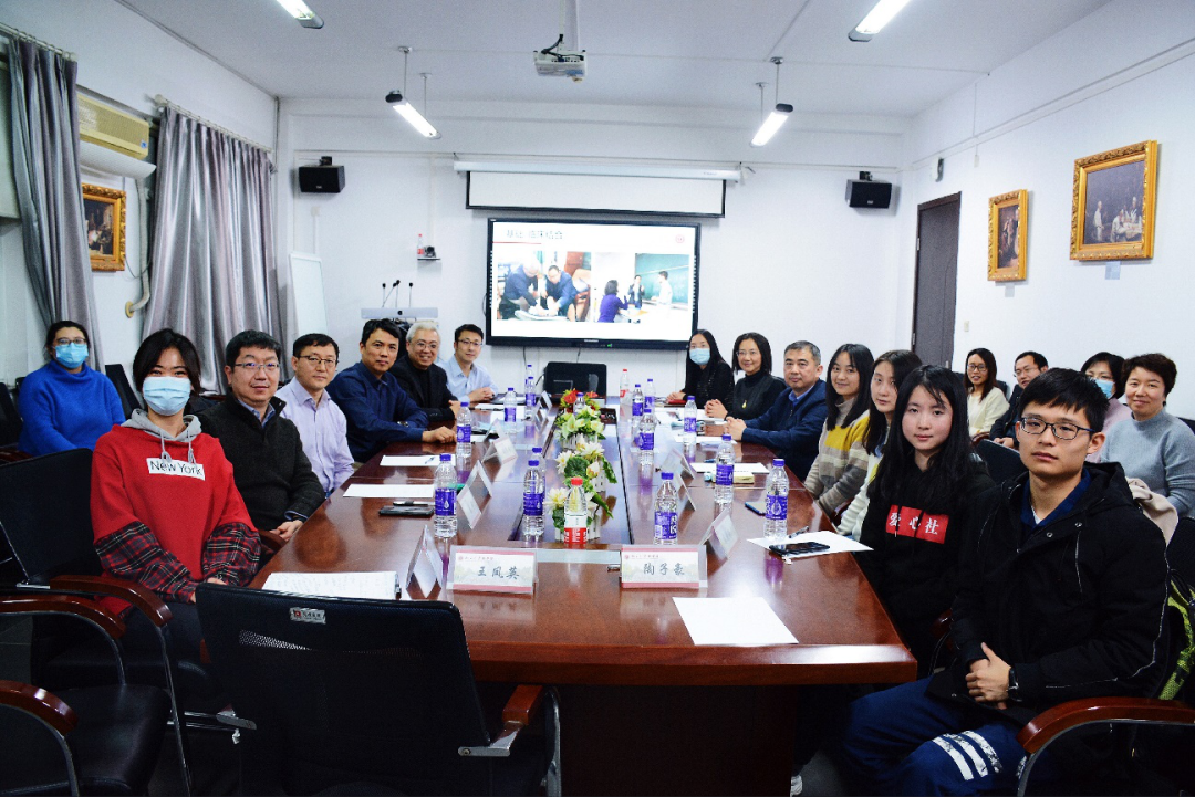 北京大学医学部临床医学专业“新时代”器官系统整合课程 肌骨系统教学总结会议与学生座谈会议顺利召开