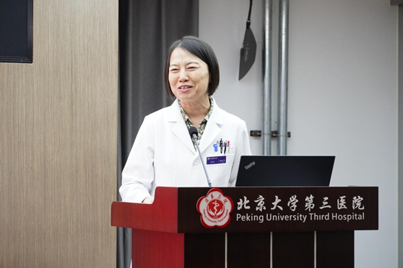 北医三院教育处举办第七届住院医师、研究生、医学生病例汇报大赛