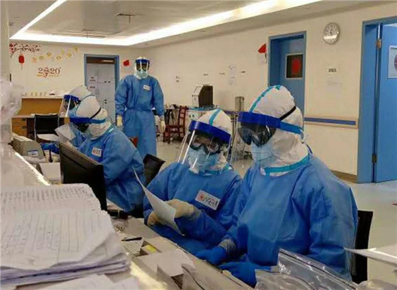 【中国妇女】对话乔杰院士：女医务工作者抗疫火线担当奉献，刮目相看90后！